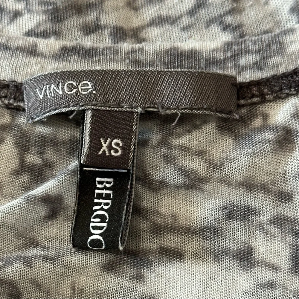 Vince Bergdorf Goodman Women’s Sz XS White Black Vintage Burnout Racerback Tunic - Picture 4 of 7